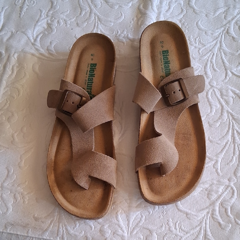 Brown Suede Cross-Strap Slide Sandals with Buckle - BioNatural